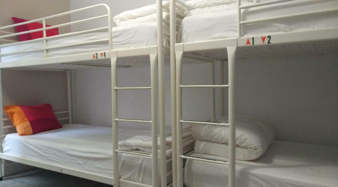 Hostel Royalty Albergue Σανταντέρ Εξωτερικό φωτογραφία